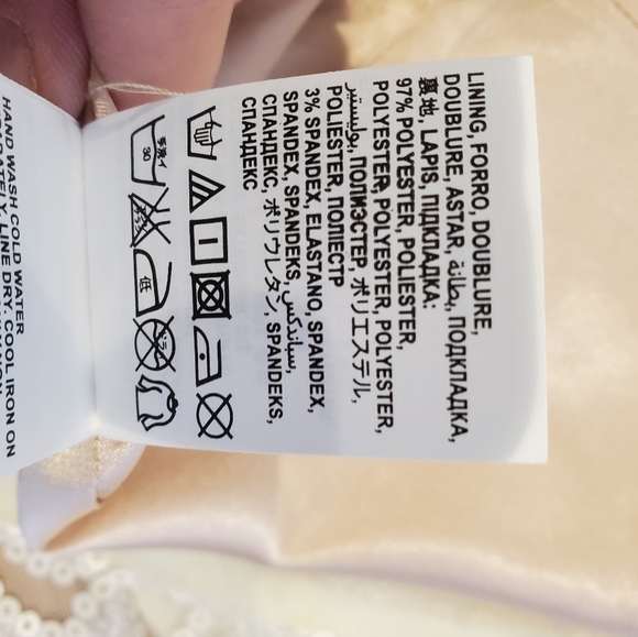 BEBE| womens lace dress| size 4 - Picture 5 of 6